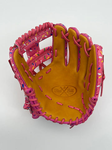 Flat top fielding glove